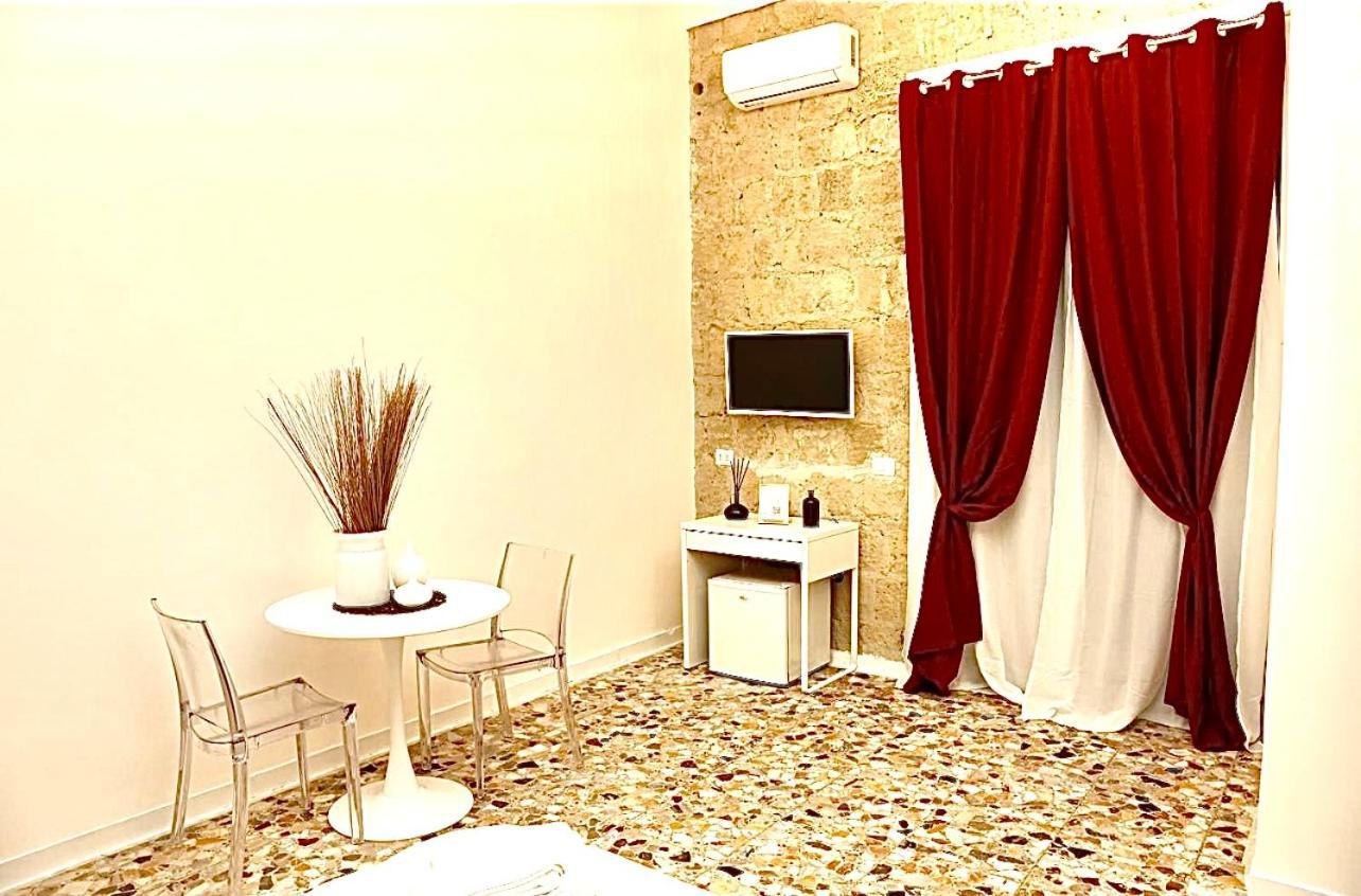 Bethel Come Casa Apartments Наполи Екстериор снимка